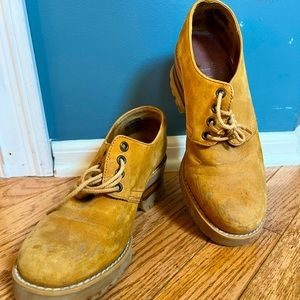 Low rise work boots